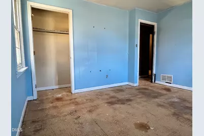 201 E Harden Street, Graham, NC 27253 - Photo 10