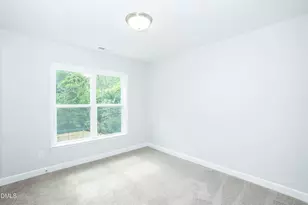 807 E Harnett St, Dunn, NC 28334 - Photo 10