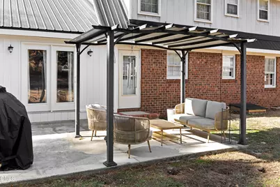 1023 Devonshire Trail, Aberdeen, NC 28315 - Photo 12