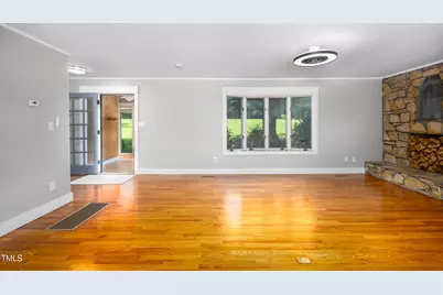 4322 Russell Road, Graham, NC 27253 - Photo 2