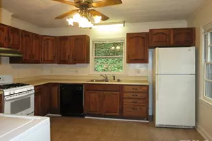 1108 Valley Park Dr, Chapel Hill, NC 27514 - Photo 6