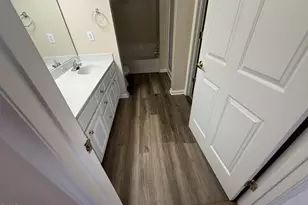 2500 Huntscroft Ln, Raleigh, NC 27617 - Photo 12