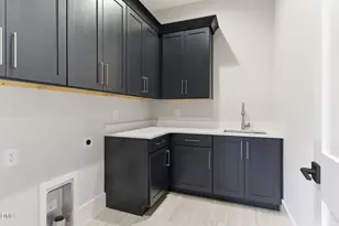 403 Carolyn Ct, Cary, NC 27511 - Photo 36