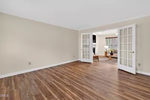 508 Heathridge Ln, Cary, NC 27513 - Photo 10