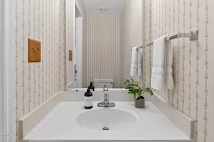 508 Heathridge Ln, Cary, NC 27513 - Photo 26