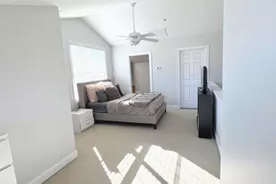 9211 Calabria Dr, Raleigh, NC 27617 - Photo 16