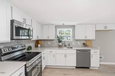 106 Par Circle, Garner, NC 27529 - Photo 2