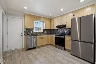 4613 Limerick Dr, Raleigh, NC 27604 - Photo 10