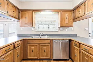 1836 Brier Ln, Graham, NC 27253 - Photo 8