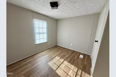 2000 Woods Crossroads Road, Benson, NC 27504 - Photo 12