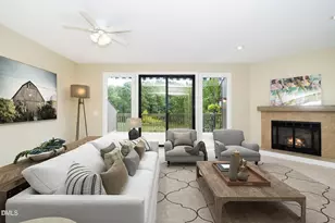 6 Weybridge Pl, Chapel Hill, NC 27517 - Photo 6