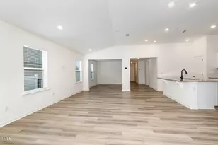 809 Doggard Ln, Durham, NC 27703 - Photo 6