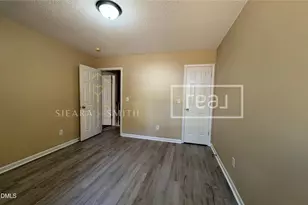 6013 Silkwater Ct, Raleigh, NC 27610 - Photo 8