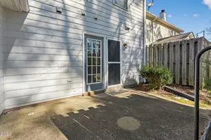 6906 Saxby Ct, Raleigh, NC 27613 - Photo 30