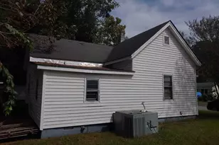 208 S Ethel St, Selma, NC 27576 - Photo 6