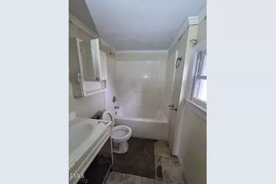 208 S Ethel Street, Selma, NC 27576 - Photo 2