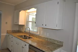 633 Duke Dr, Raleigh, NC 27609 - Photo 6