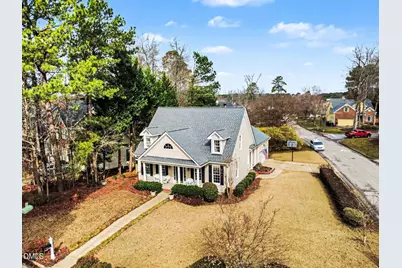 100 Ferncroft Court, Cary, NC 27519 - Photo 2