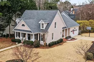 100 Ferncroft Ct, Cary, NC 27519 - Photo 2