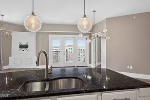 222 Glenwood Ave, Raleigh, NC 27603 - Photo 8