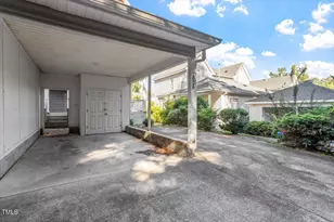 7026 Jeffreys Creek Ln, Raleigh, NC 27616 - Photo 6