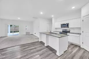 740 Mirror Pond Dr, Zebulon, NC 27597 - Photo 4