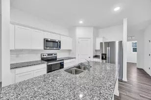 740 Mirror Pond Dr, Zebulon, NC 27597 - Photo 8