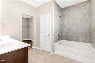 5406 Ripplebrook Dr, Durham, NC 27712 - Photo 38