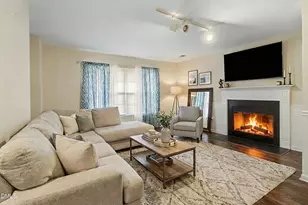 704 Big Twig Ln, Durham, NC 27703 - Photo 2