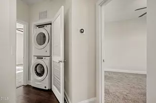 1211 Capability Dr, Raleigh, NC 27606 - Photo 20