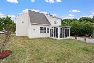 1048 Stormy Ln, Raleigh, NC 27610 - Photo 28