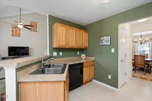 1048 Stormy Ln, Raleigh, NC 27610 - Photo 12