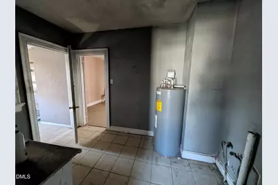 809 Briggs Street S, Wilson, NC 27893 - Photo 6