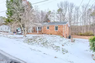24 Pine St, Franklinton, NC 27525 - Photo 32