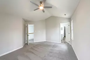 12213 Freemont Ln, Raleigh, NC 27613 - Photo 4