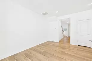 458 Channel Drop Dr, Clayton, NC 27520 - Photo 12