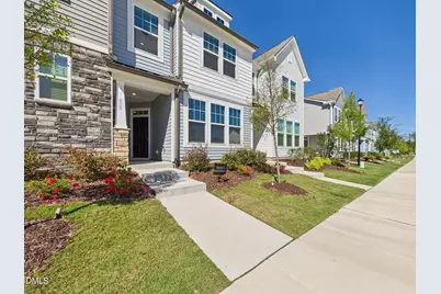 458 Channel Drop Drive, Clayton, NC 27520 - Photo 2