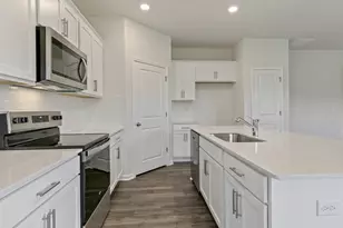 192 Chapel St, Fuquay Varina, NC 27526 - Photo 6