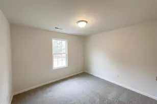 2812 Erinridge Rd, Raleigh, NC 27610 - Photo 10