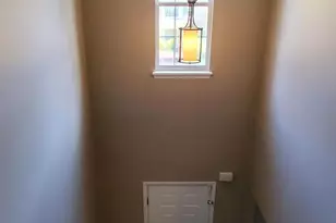 104 Wellspring Dr, Holly Springs, NC 27540 - Photo 6