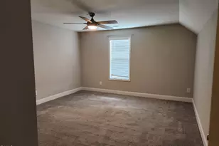 1528 Vergeland Dr, Hope Mills, NC 28348 - Photo 24