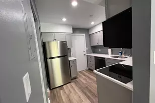 220 Elizabeth St, Chapel Hill, NC 27514 - Photo 12