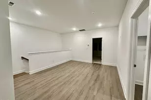 2093 Maggie Vly Dr, Apex, NC 27502 - Photo 4