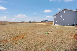 424 Thorny Br Dr, Raleigh, NC 27603 - Photo 34