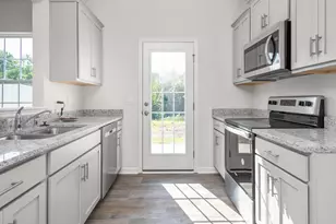 172 Moyer Dr, Graham, NC 27253 - Photo 8