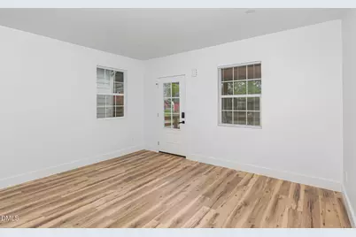 15 Saint Augustine Avenue, Raleigh, NC 27610 - Photo 6