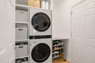 8008 Crenshaw Ln, Durham, NC 27713 - Photo 18