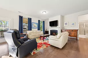 1010 Lubbock Ln, Durham, NC 27703 - Photo 2