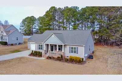 28 Silver Creek Drive, Clayton, NC 27520 - Photo 2