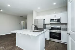 153 Ambergate Ct, Rocky Mount, NC 27804 - Photo 4